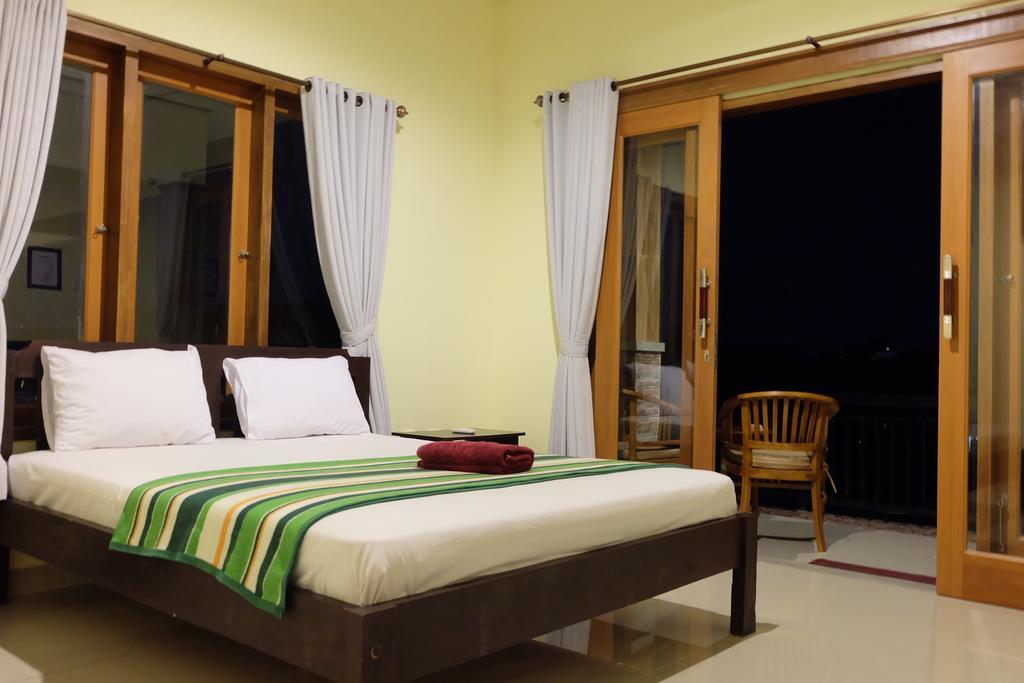 D'Canggu Homestay Exterior photo